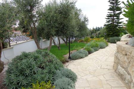 2013. Cyprus